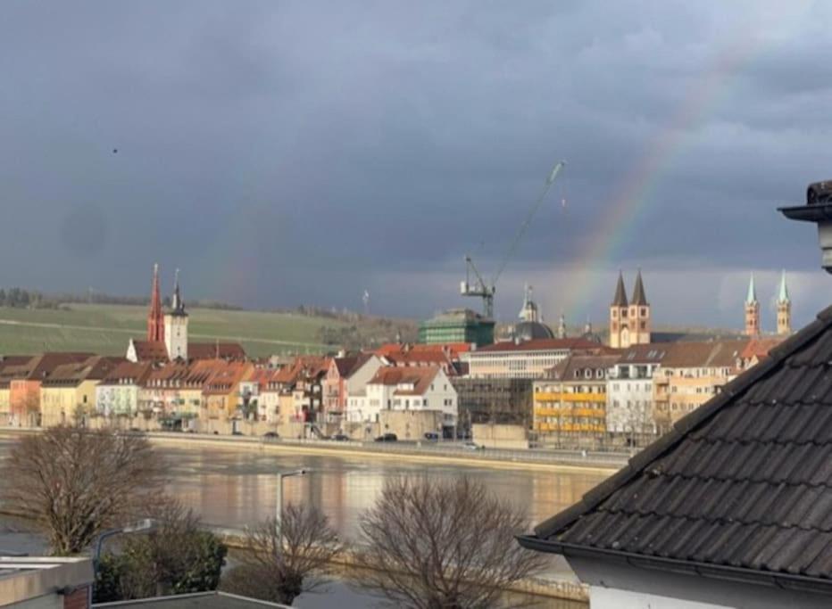 Wunderschone Stadtwohnung Würzburg Eksteriør billede